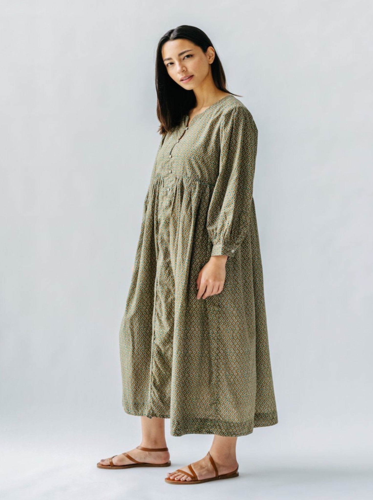 Casual women's dress perfect for transitioning from summer to fall.