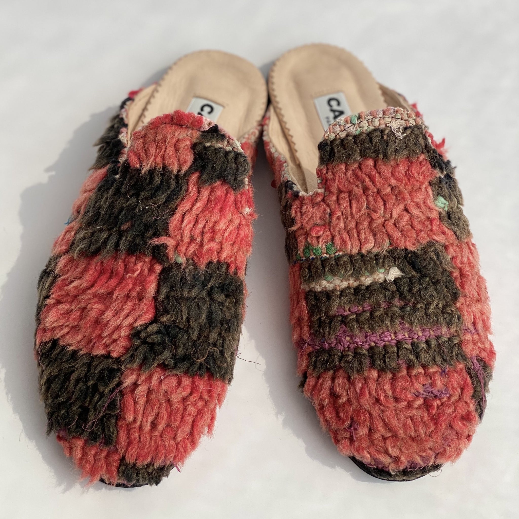 Beautiful handmade slippers handmade in Morocco from upcycled fabric.