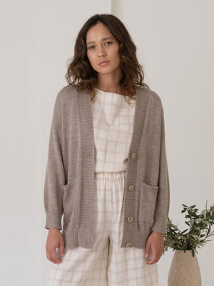 Women's long cardigan sweater in brown